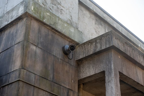 Exterior 4K IP camera — weatherproof dome mount